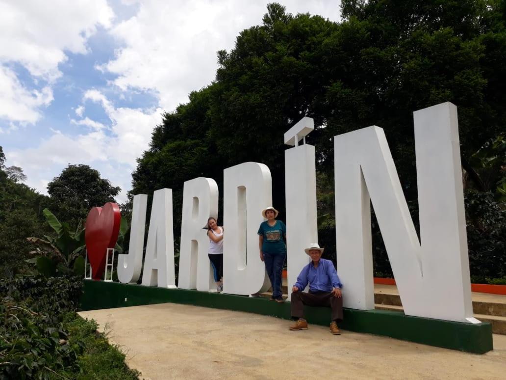 Hotel Diana Campestre Jardín Exterior foto